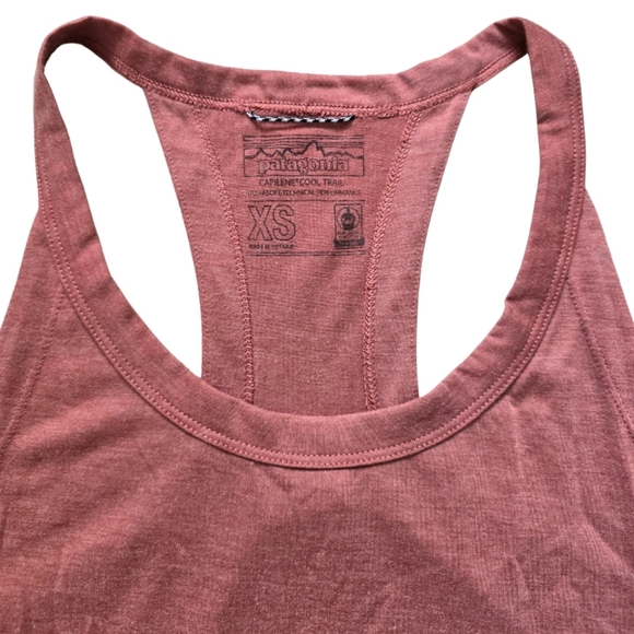 PATAGONIA Tank Top Shirt Women XS Capilene Cool Trail Hiking Outdoors Star Pink - Picture 3 of 4